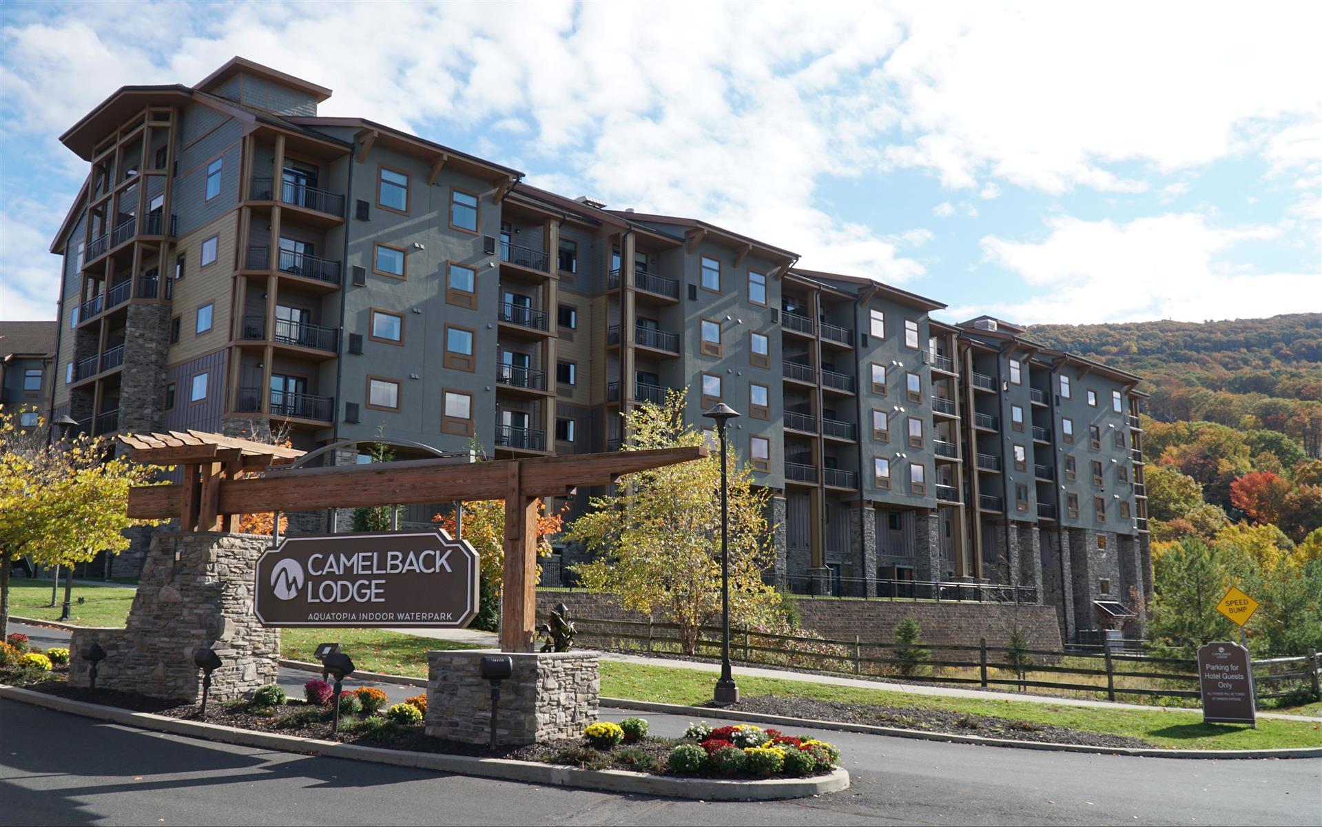 Imagem de promoção 13% Commission - 'A Mountain of Perks'