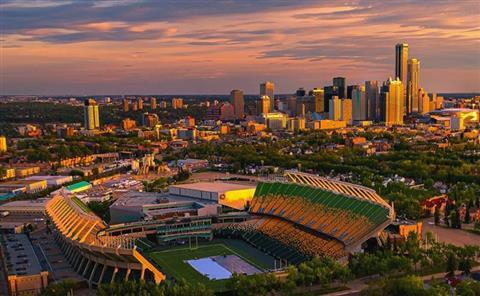 Commonwealth Stadium