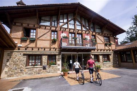 Gorbeia Bira. Bike Tour