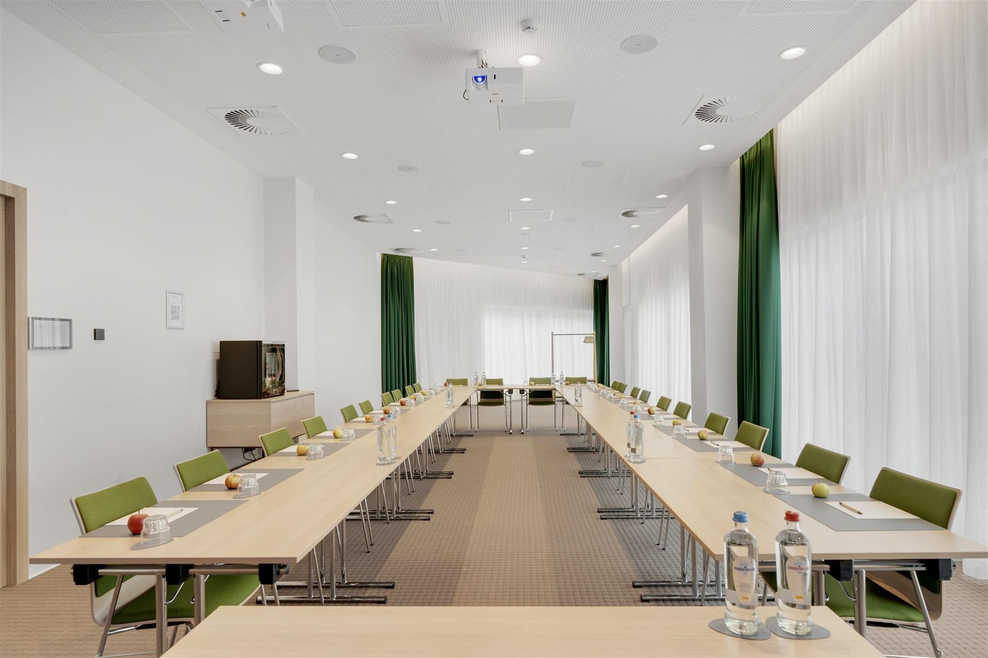 รูปสถานที่จัดงาน