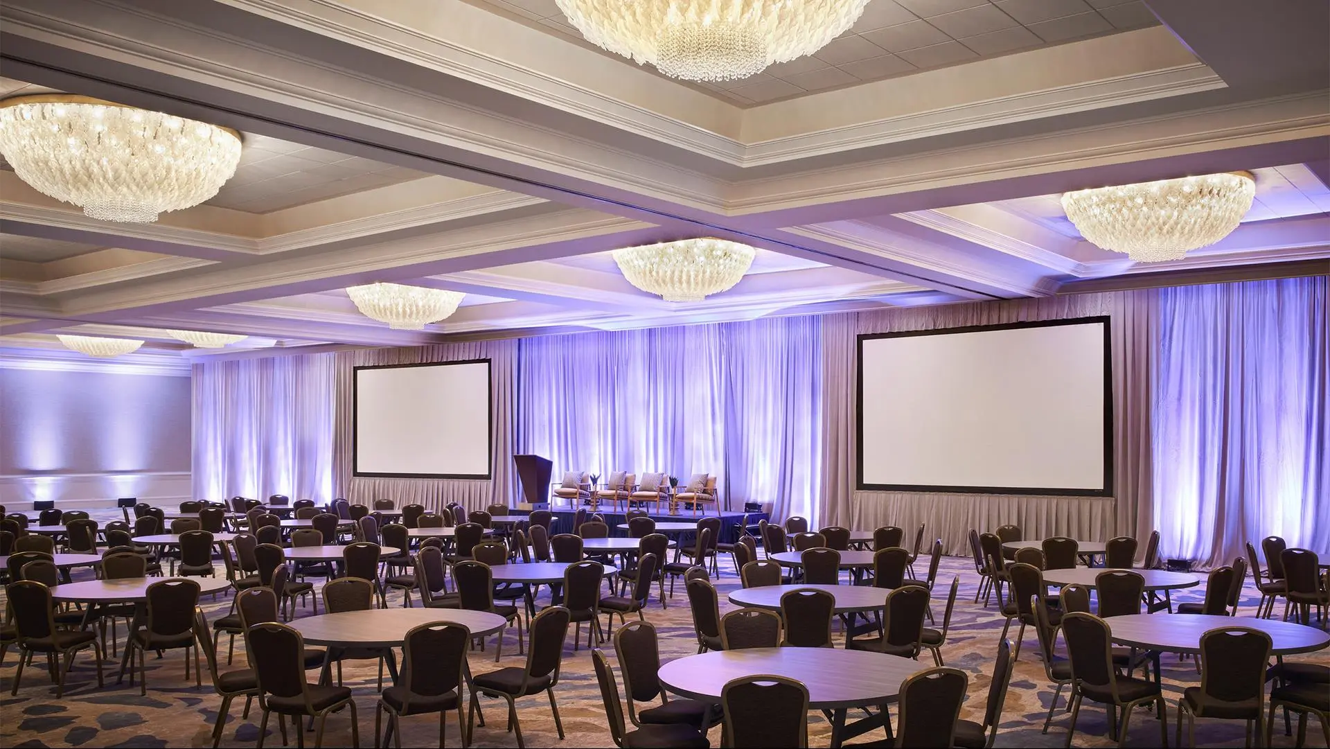 Изображение помещения для встречи