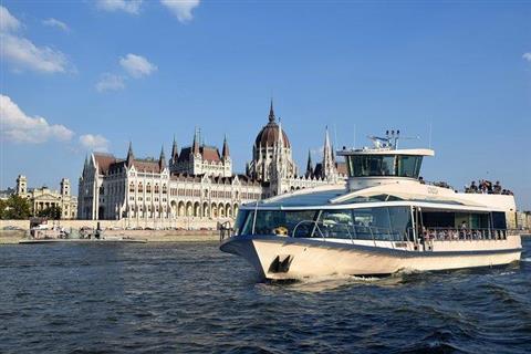 Danube Sightseeing Cruise