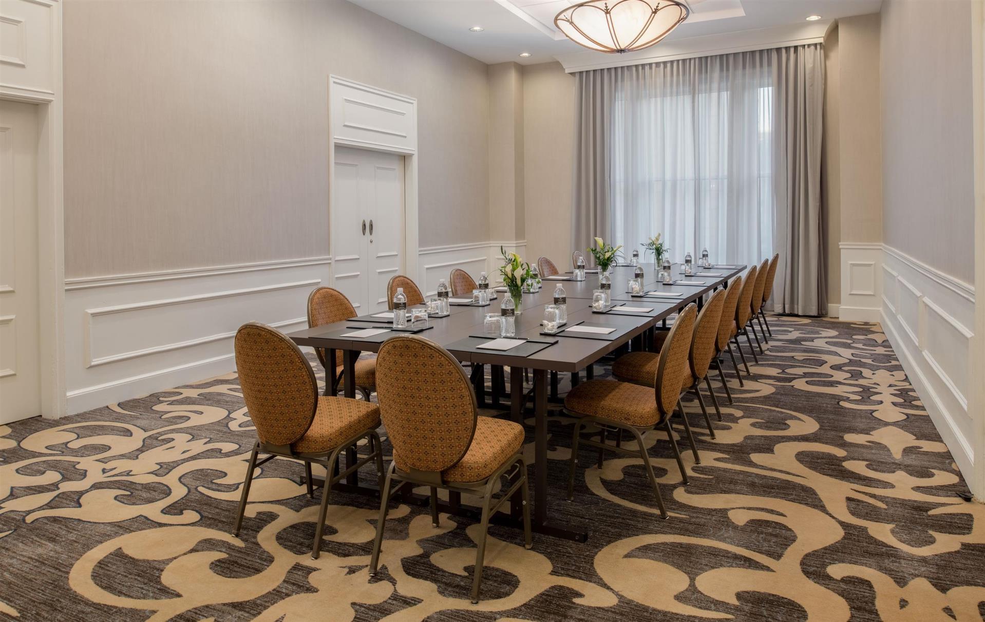 Изображение помещения для встречи