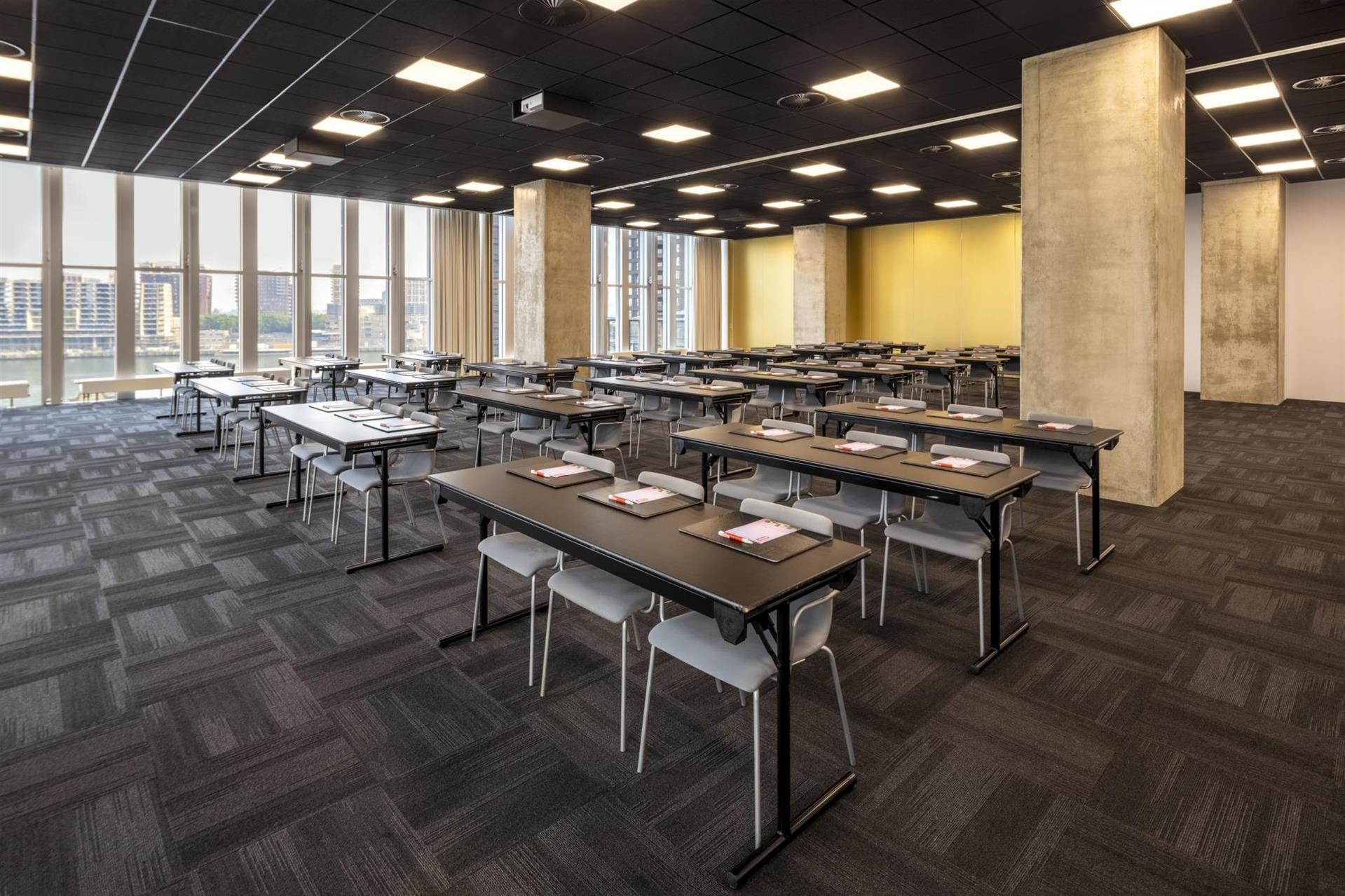 Immagine sala riunioni