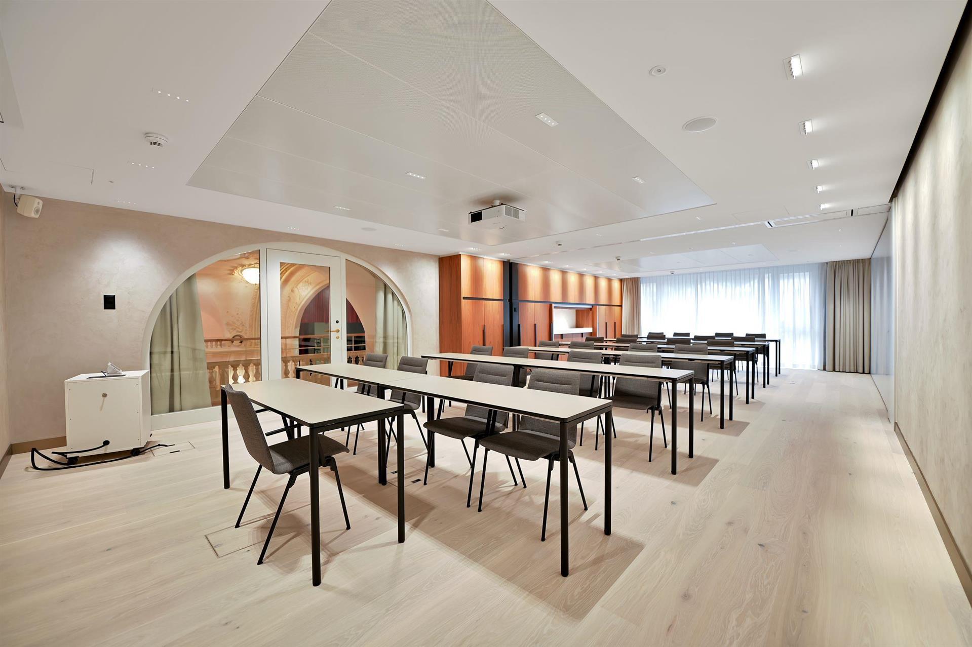 ミーティングルームの画像