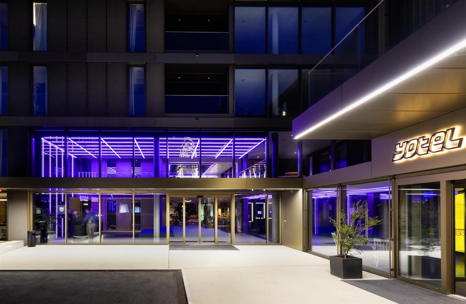 YOTEL Geneva Lake image