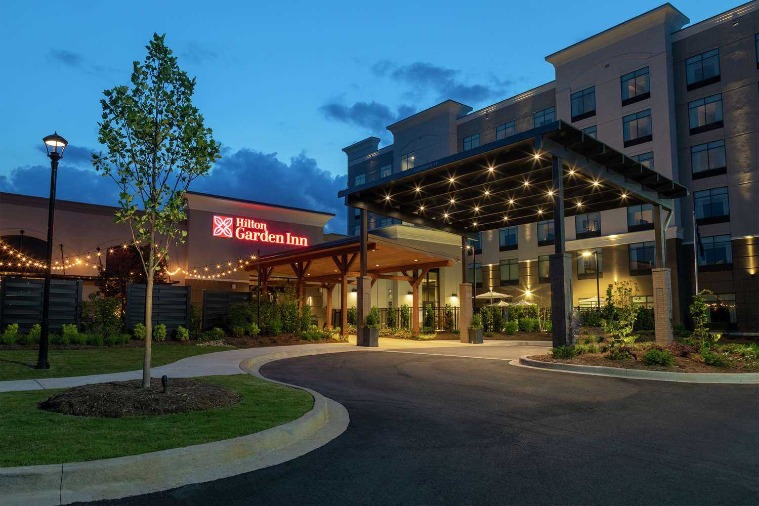 Hilton Garden Inn Spartanburg в Spartanburg, SC