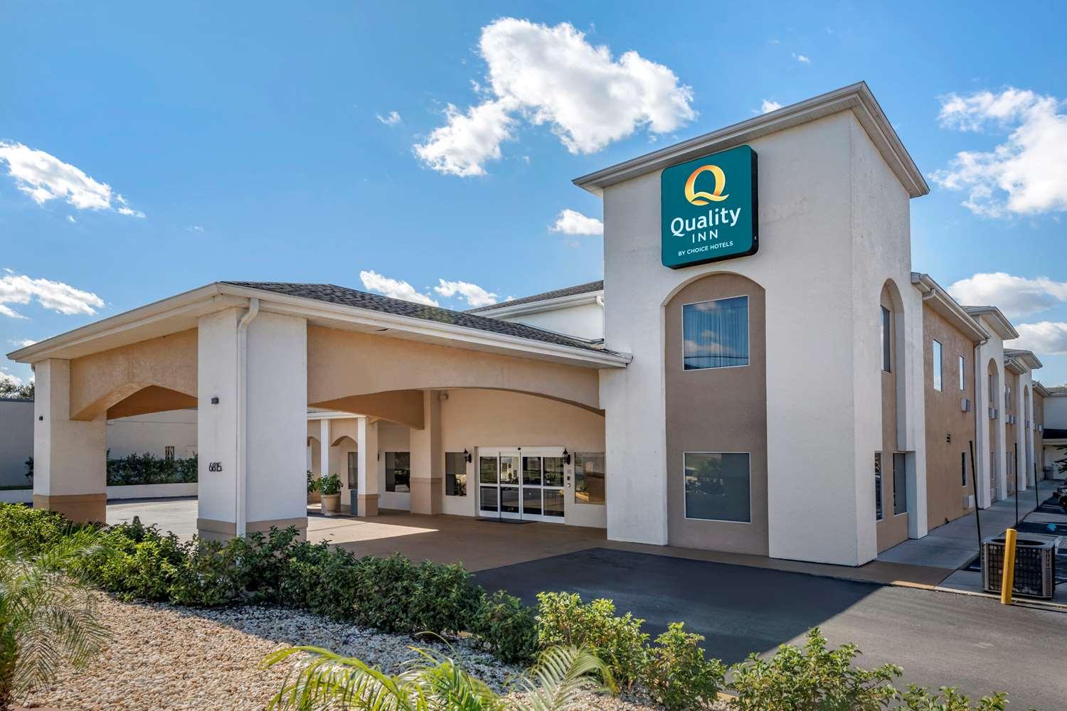 Quality Inn Zephyrhills image
