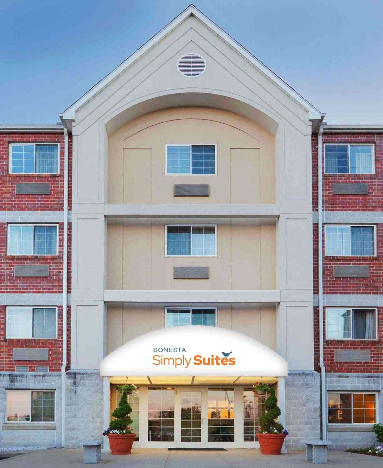 Sonesta Simply Suites Boston Burlington в Woburn, MA