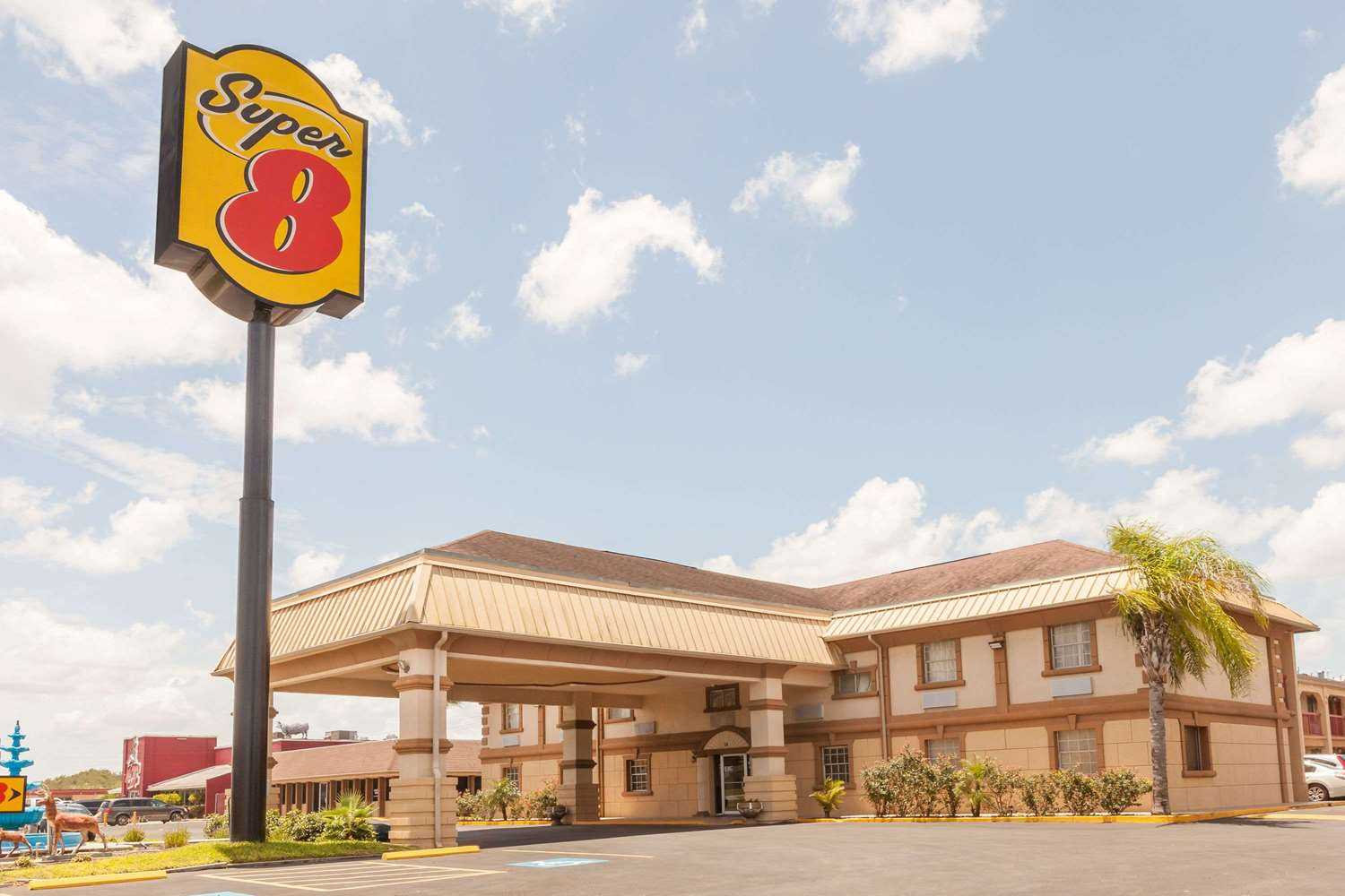Super 8 by Wyndham Kingsville en Kingsville, TX
