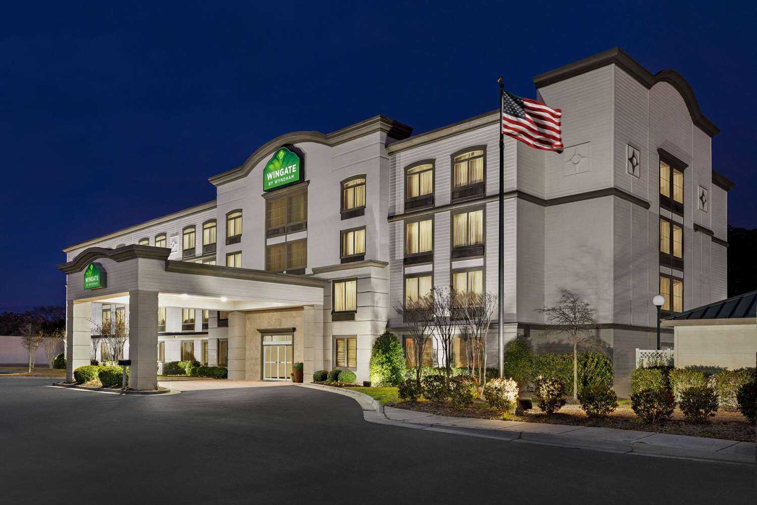 Wingate by Wyndham Southport в Southport, NC