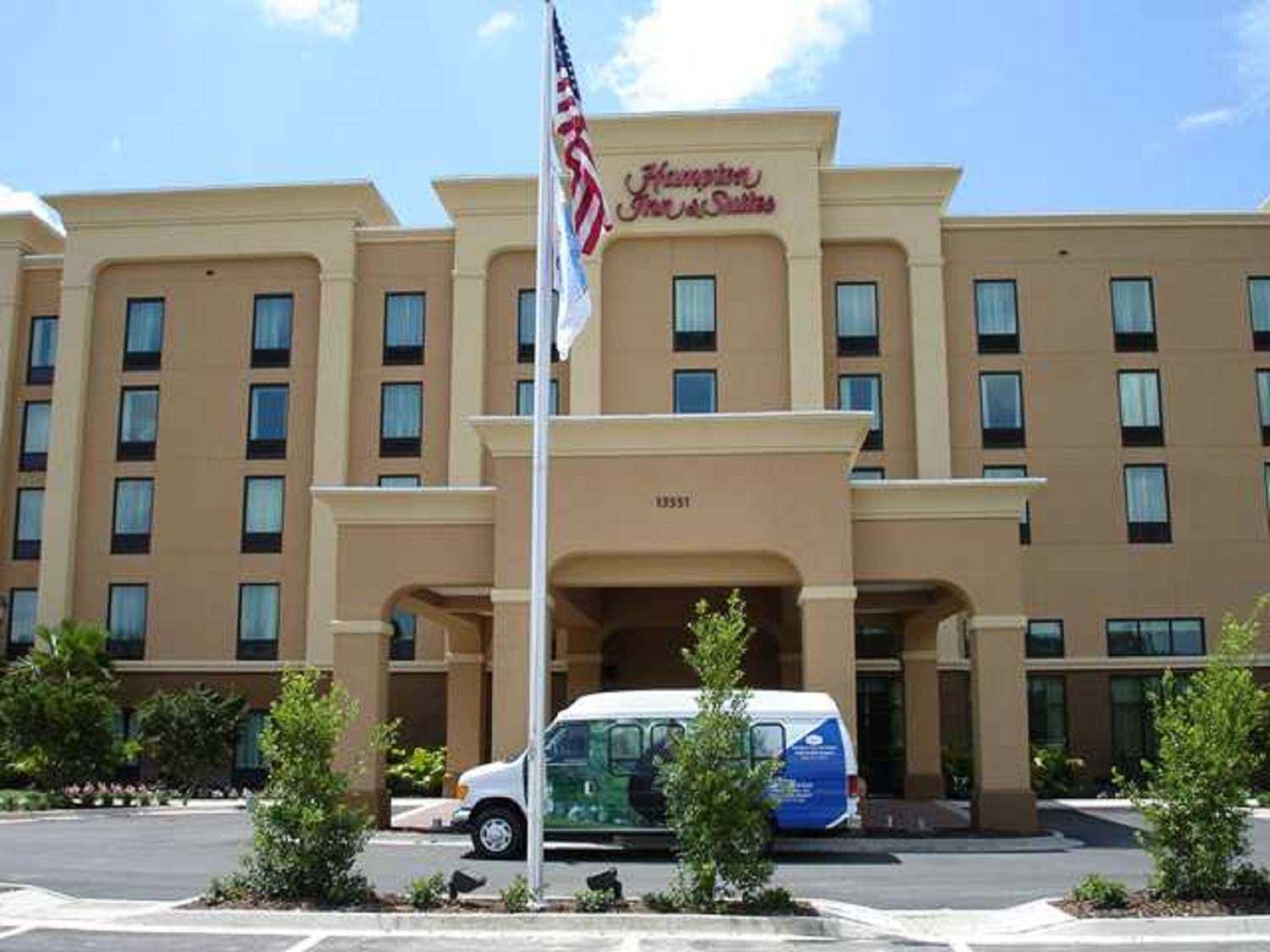 Hampton Inn & Suites Jacksonville-Airport в Jacksonville, FL