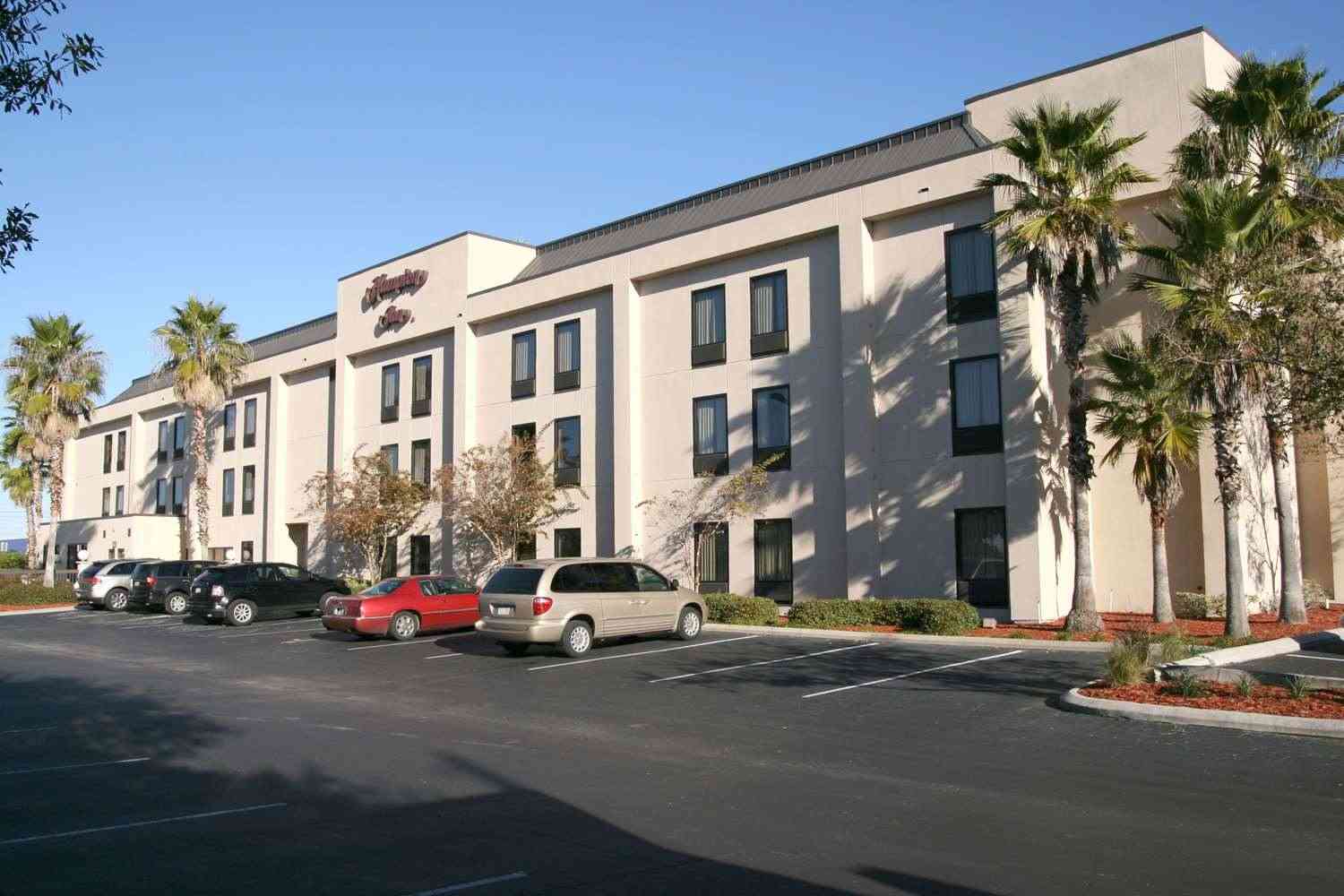Hampton Inn Spring Hill в Spring Hill, FL