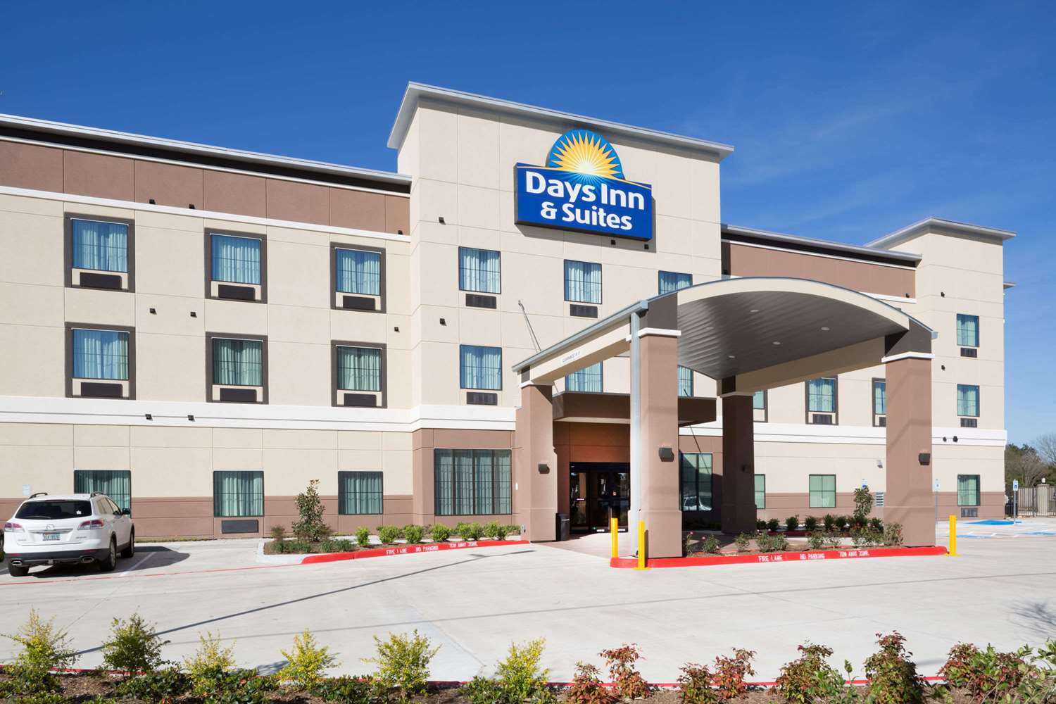Days Inn & Suites by Wyndham Houston NW Cypress в Houston, TX