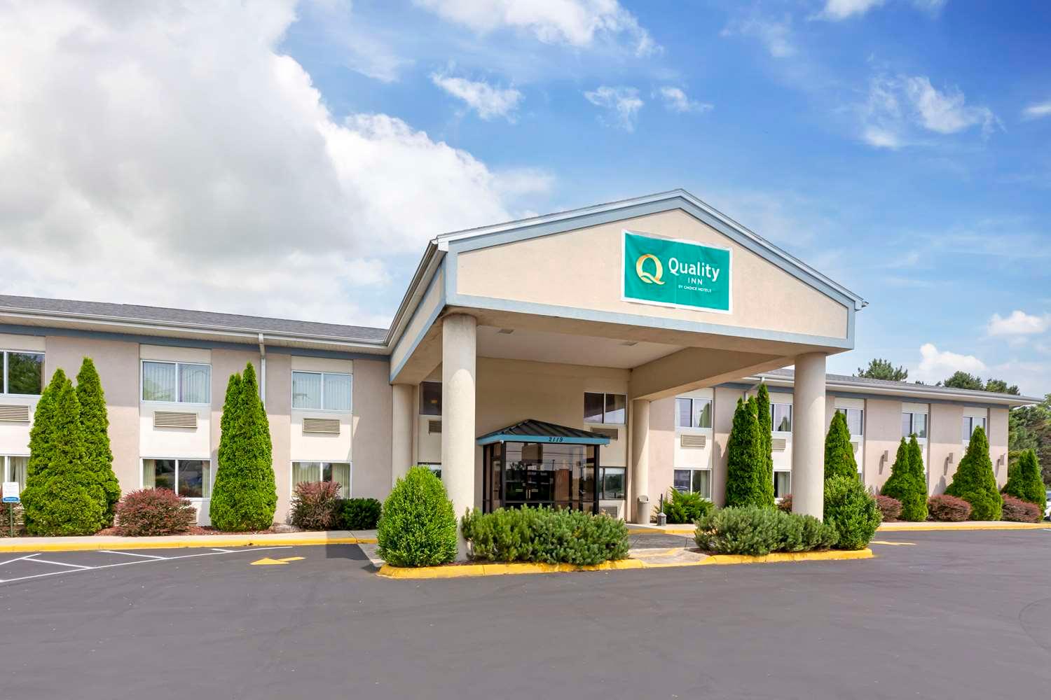 Quality Inn Huron image