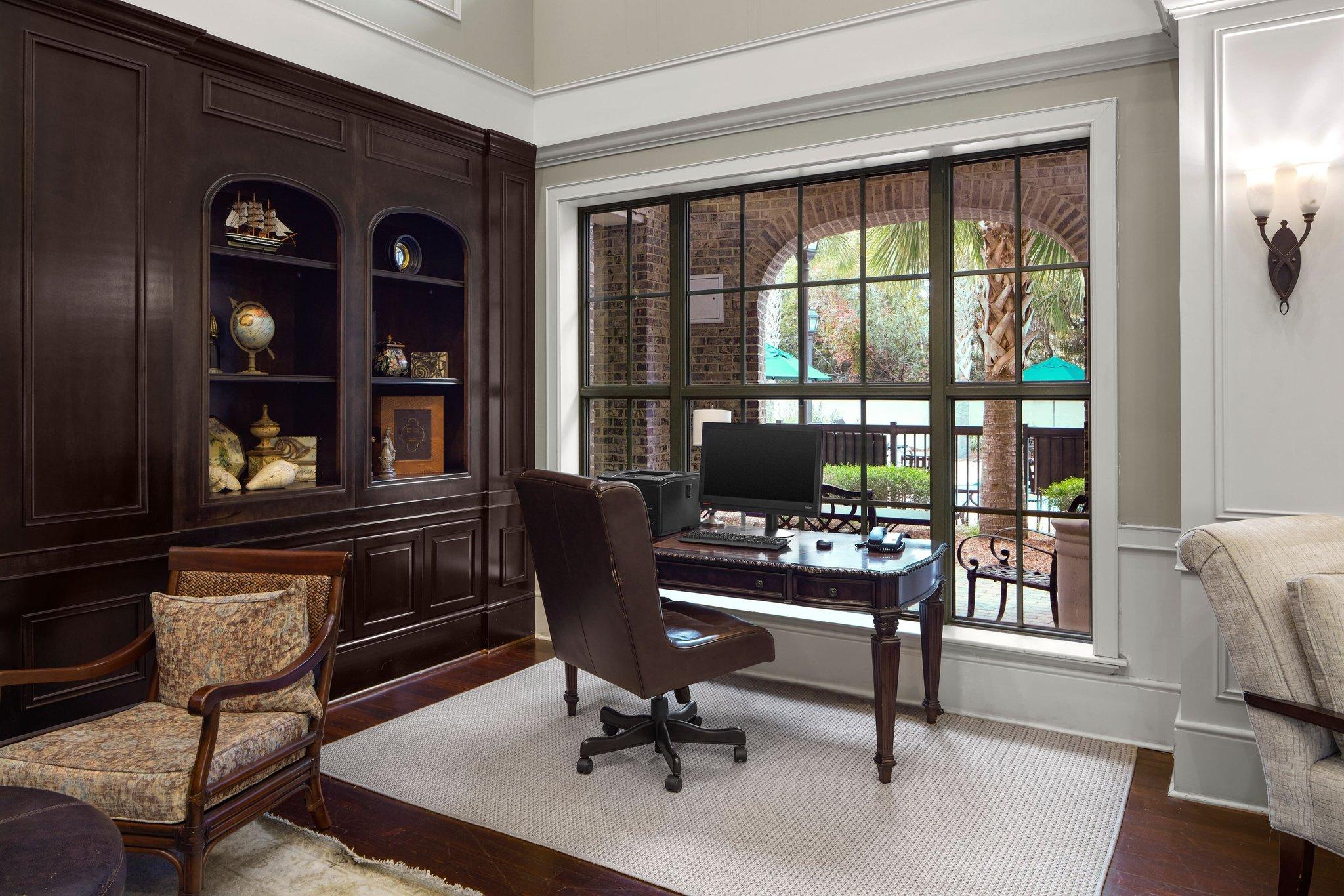 Courtyard by Marriott Charleston Mt. Pleasant image