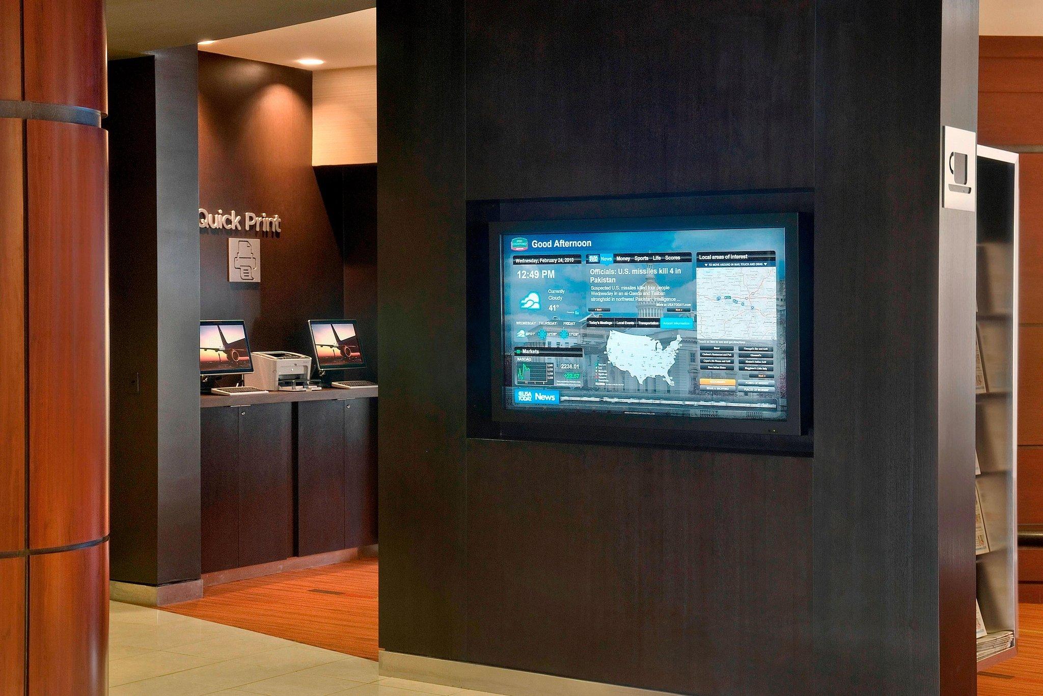 Courtyard by Marriott Lebanon image