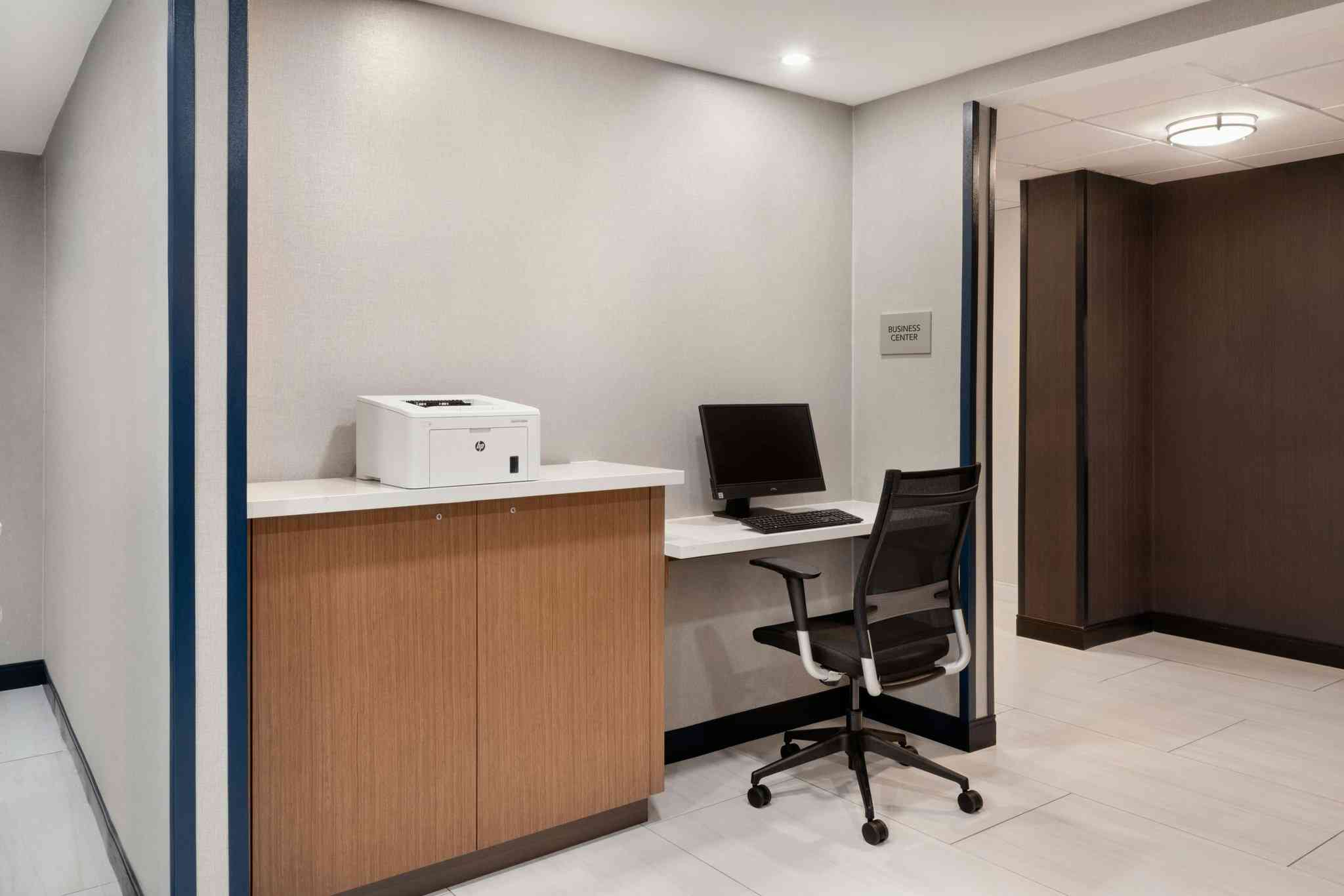 Courtyard by Marriott Mobile in Mobile, AL