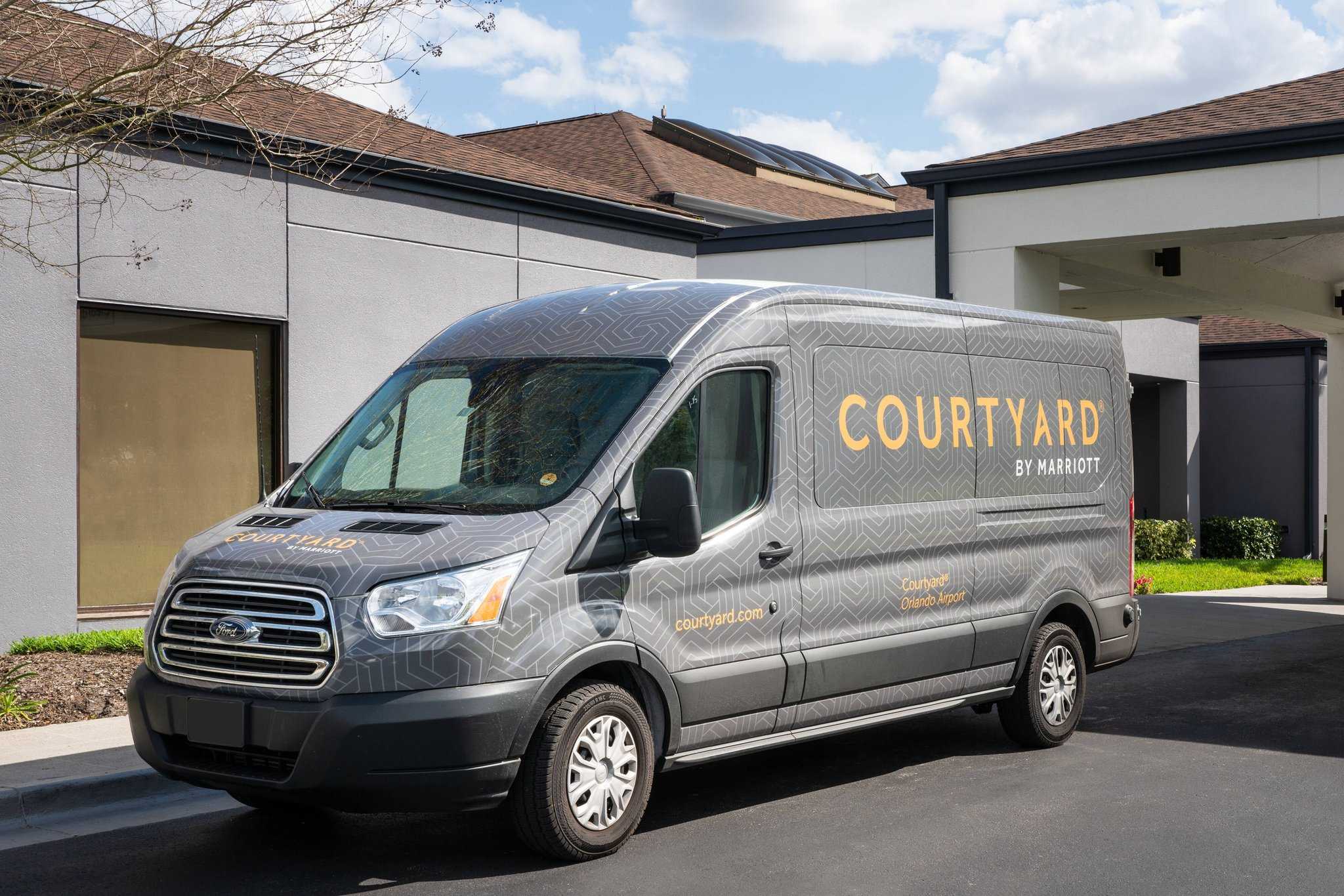 Courtyard by Marriott Orlando Airport en Orlando, FL