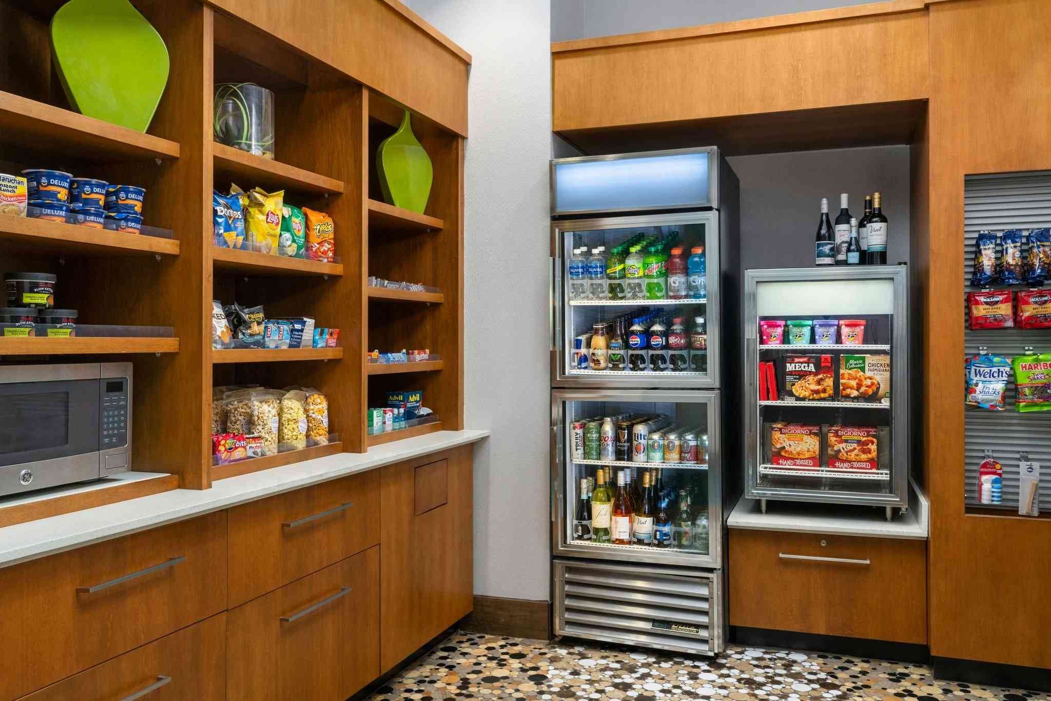 SpringHill Suites by Marriott Charleston Mount Pleasant in Mt. Angenehm, SC