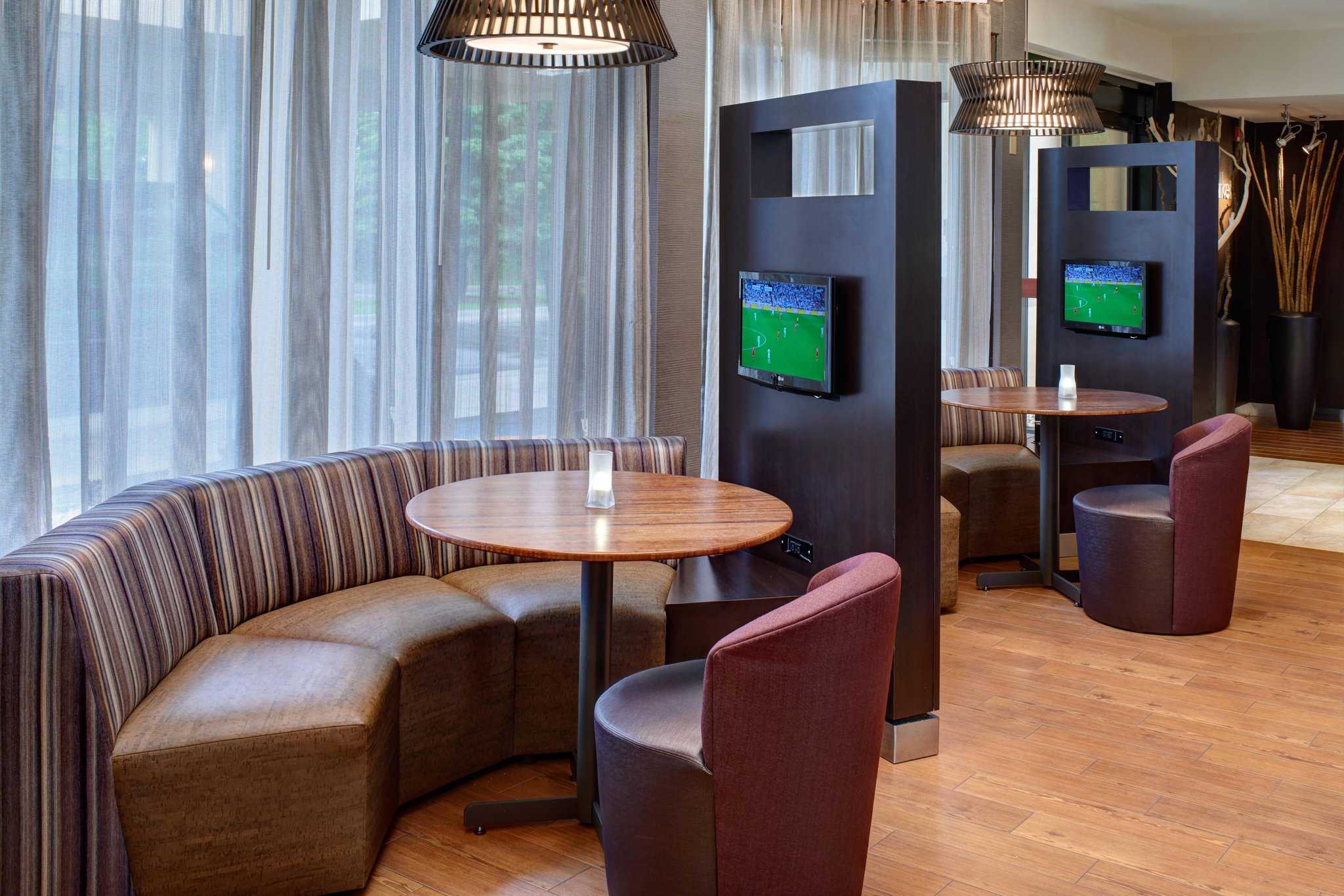 Courtyard by Marriott Chicago Oakbrook Terrace a Oakbrook Terrace, IL