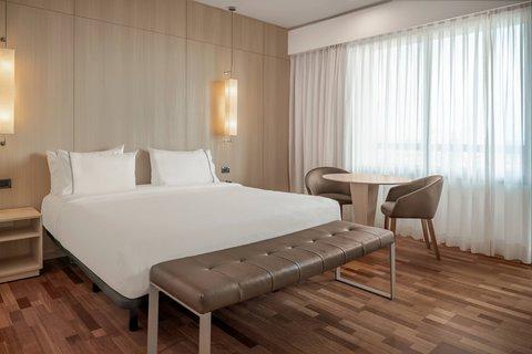 AC Hotel Malaga Palacio в Malaga, ES