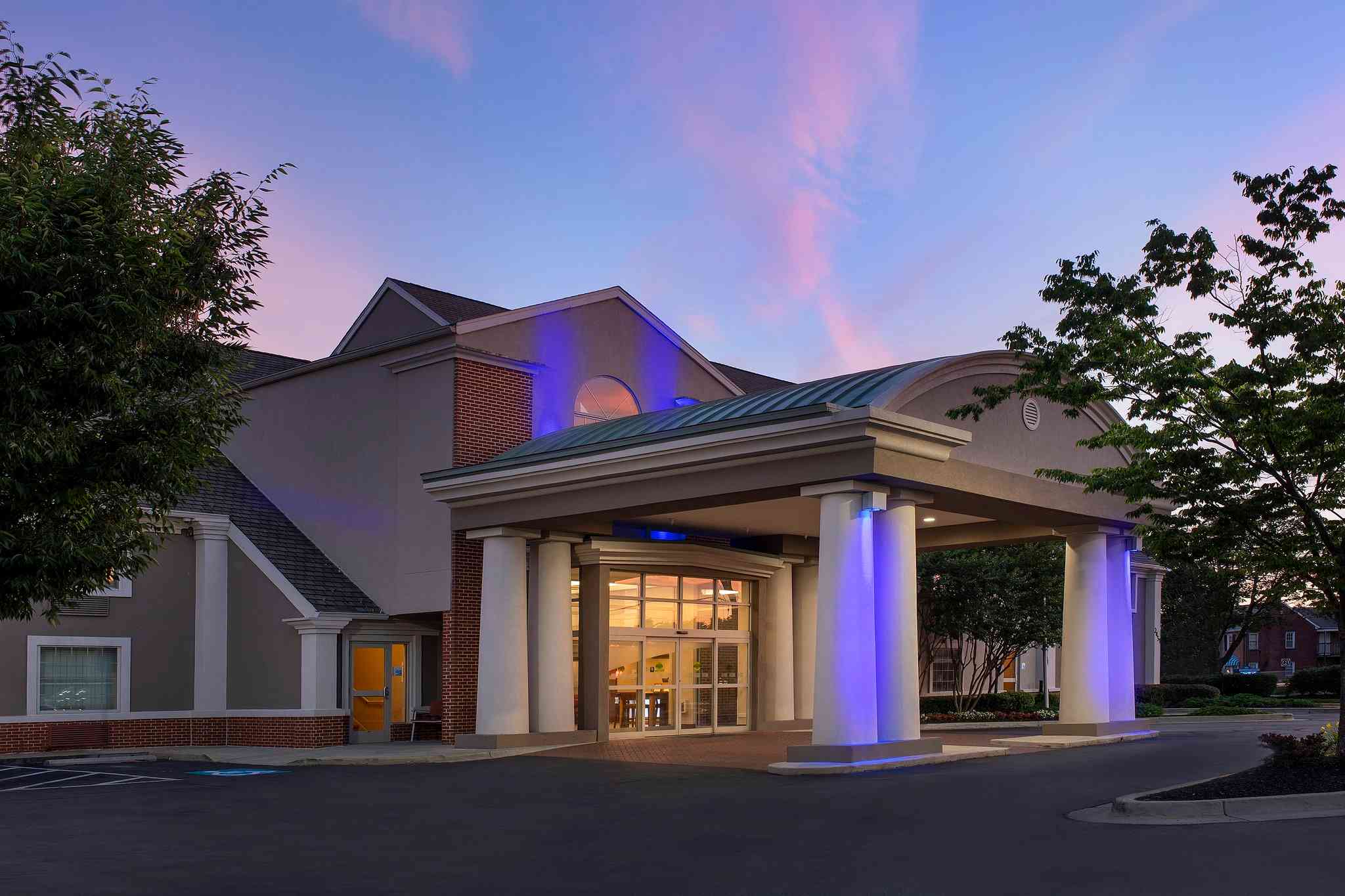 Holiday Inn Express & Suites Annapolis, Annapolis, MD