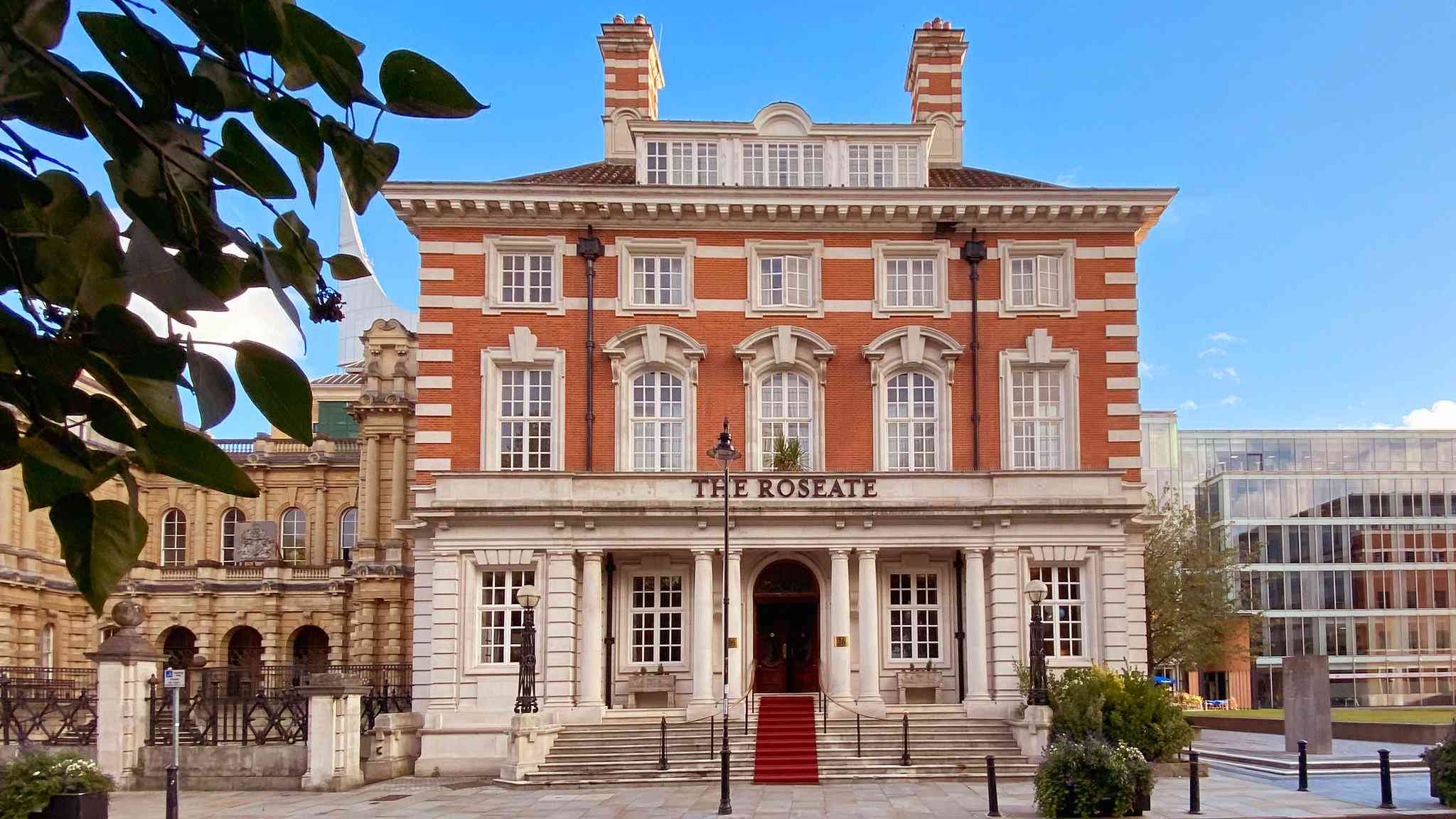 The Roseate Reading i Reading, GB1