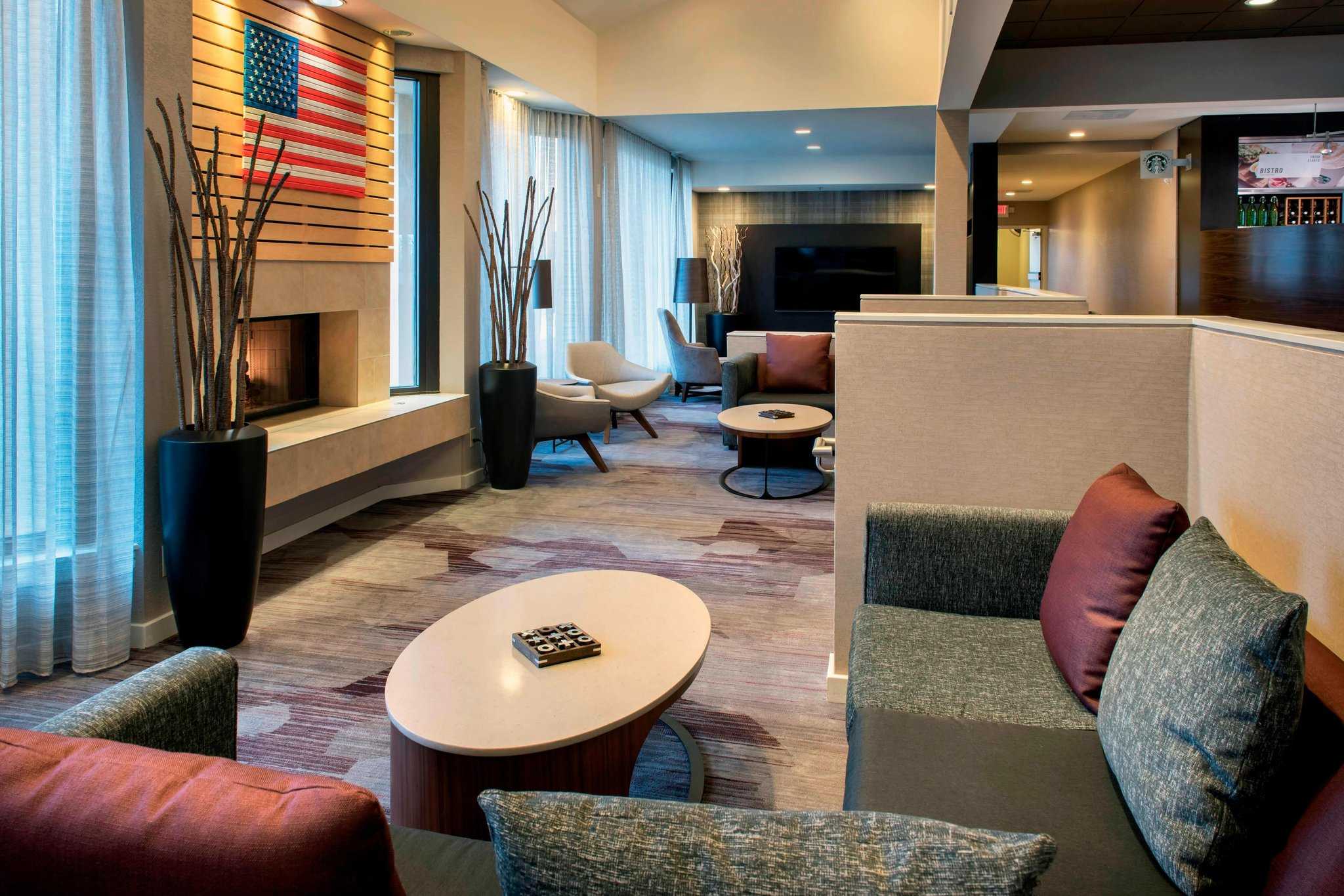 Courtyard by Marriott Chicago Waukegan/Gurnee a Waukegan, IL